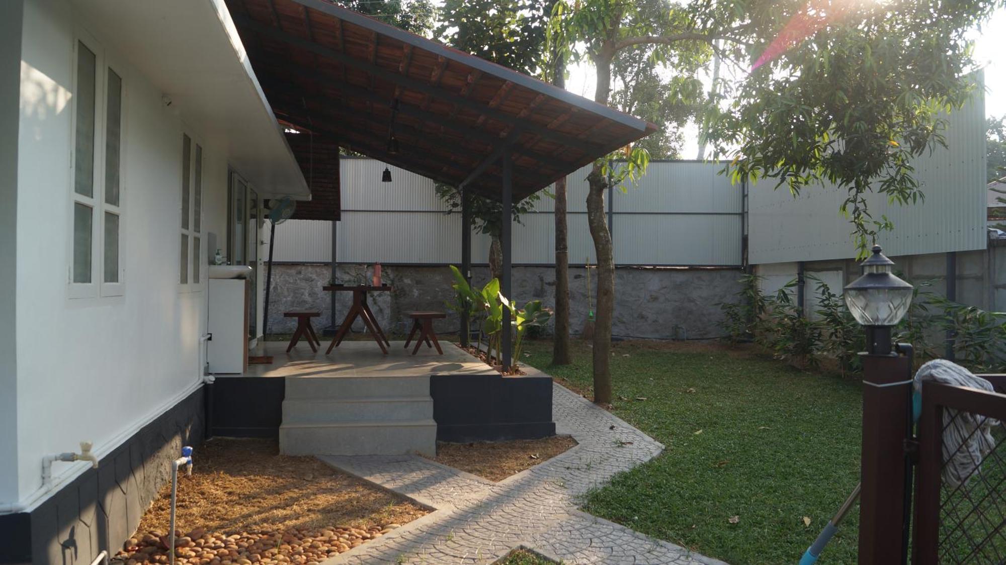 Blue Lake Villa Kollam Ngoại thất bức ảnh